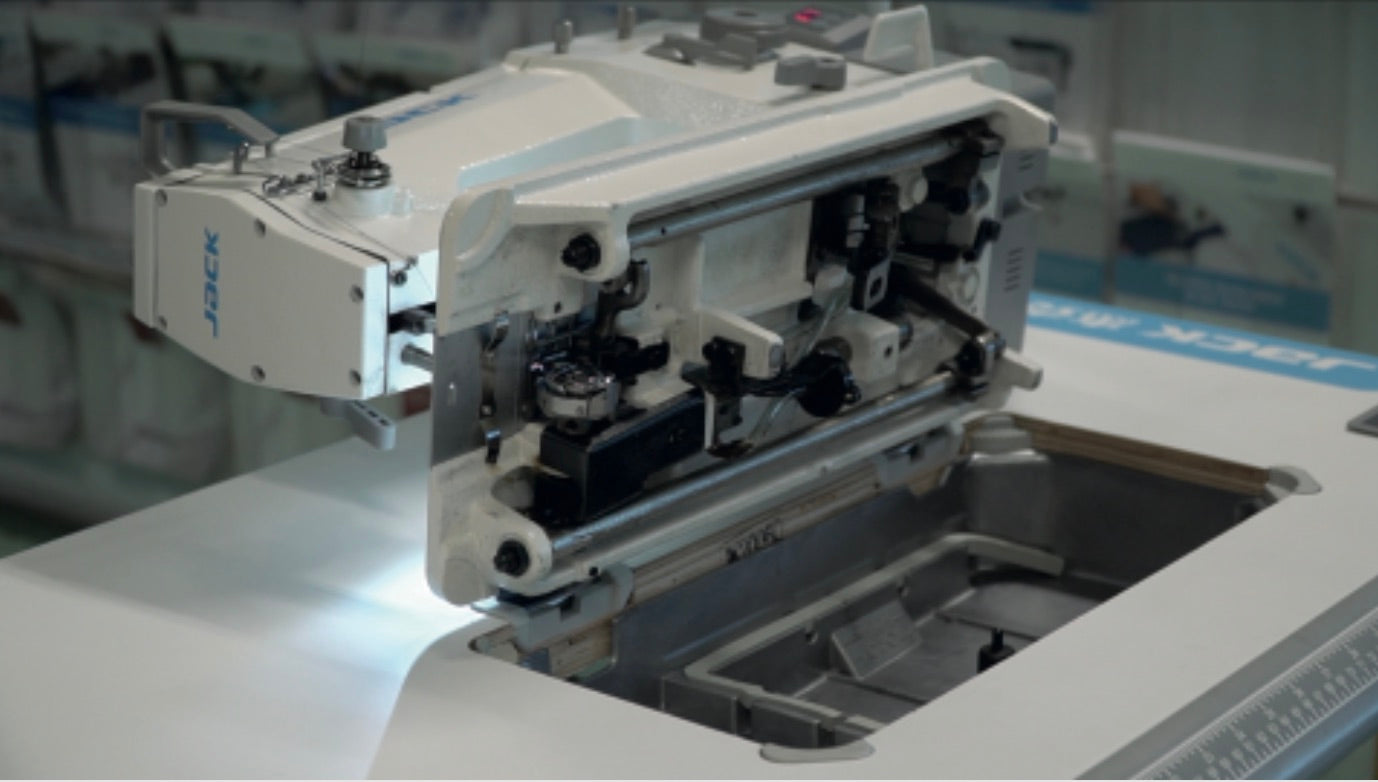 Jack 20U-53 Sewing Machine