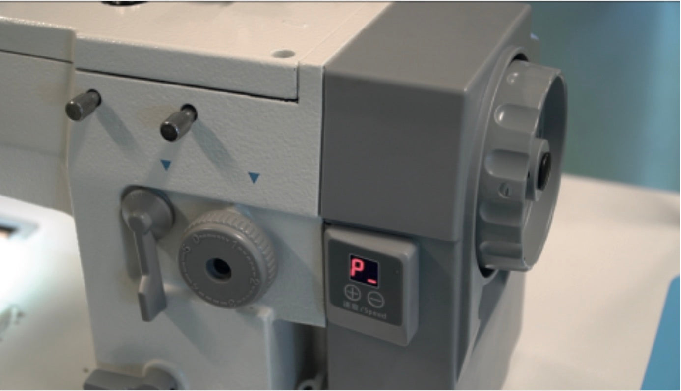 Jack 20U-53 Sewing Machine